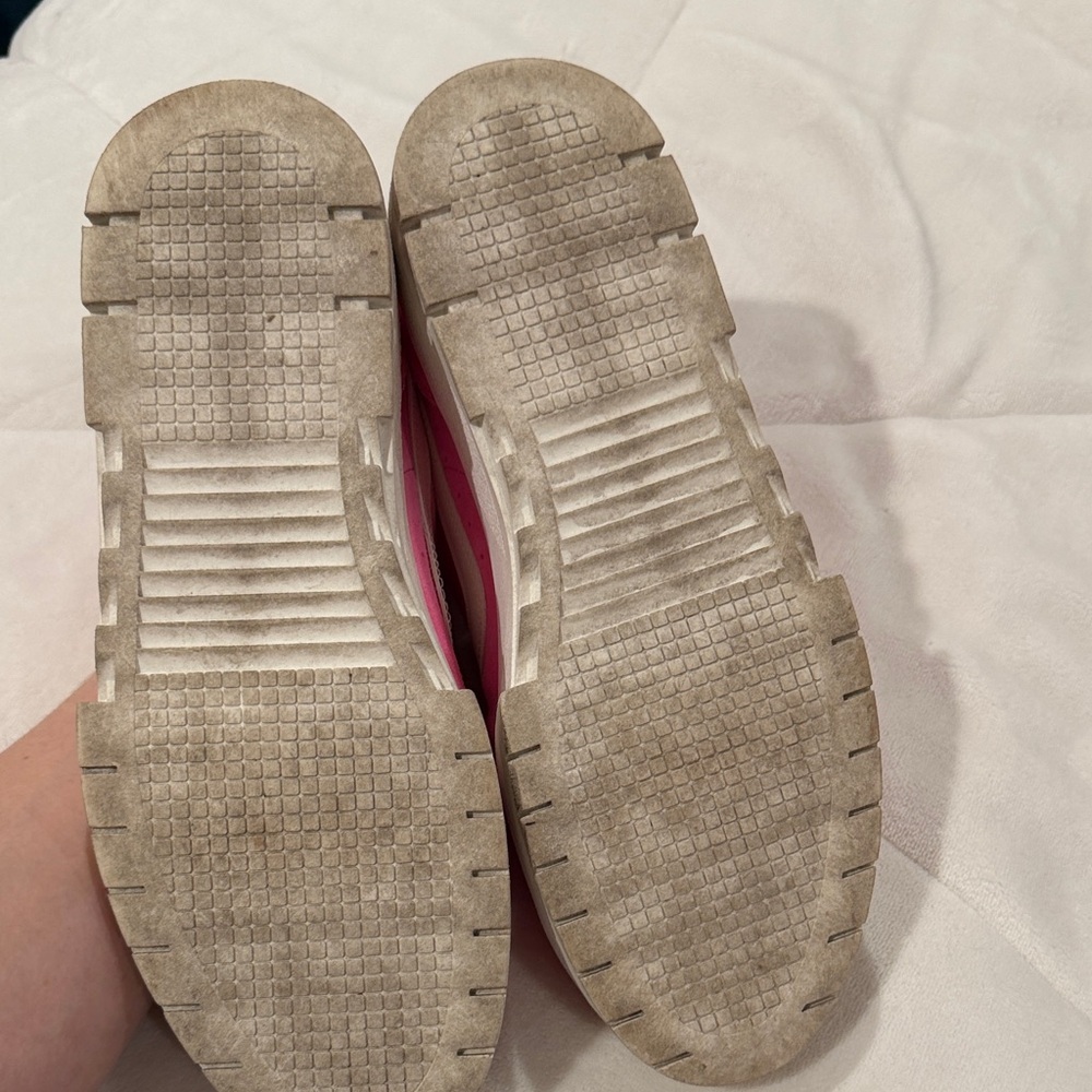Steve Madden Pink and White Sneakers - Picture 3 of 4